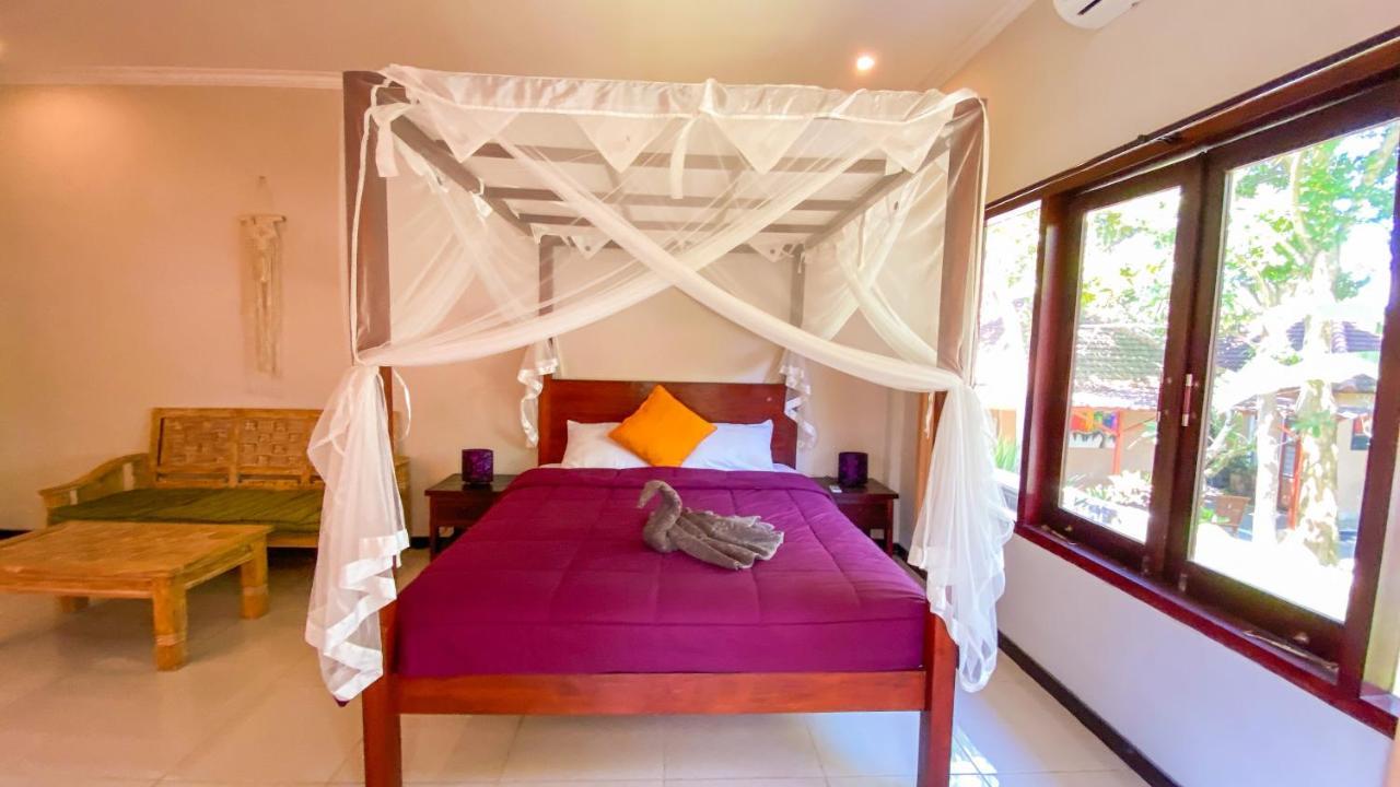 Ubud River Campuhan Villa エクステリア 写真