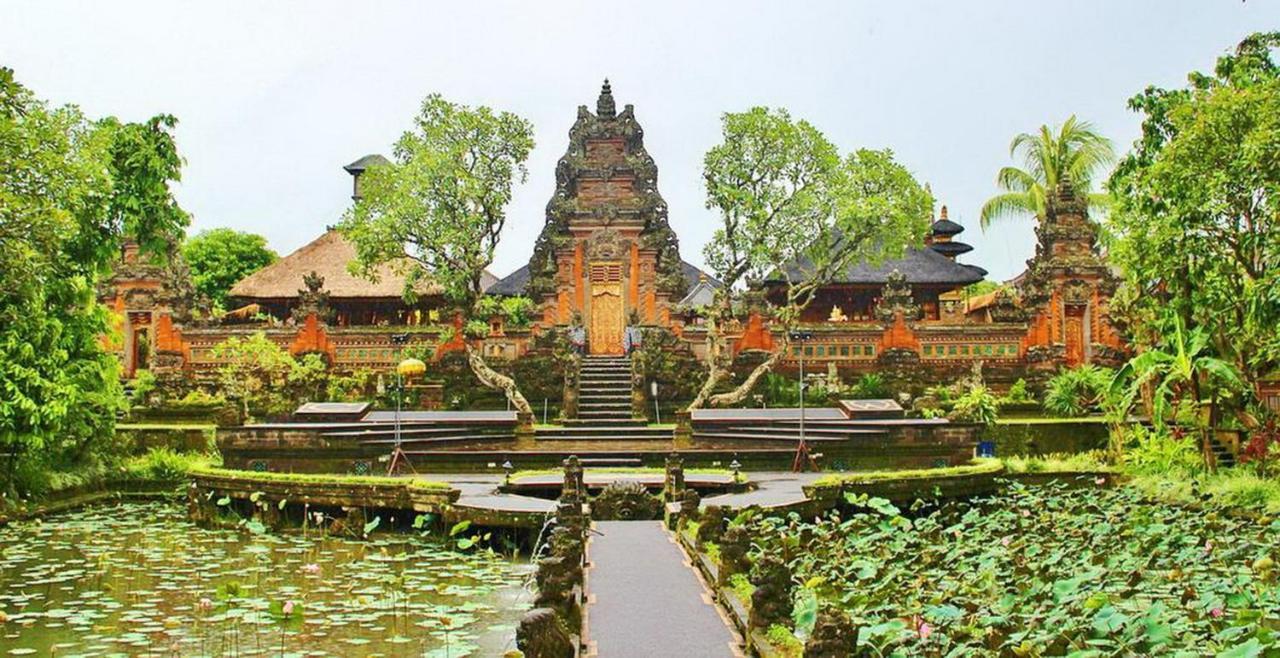 Ubud River Campuhan Villa エクステリア 写真